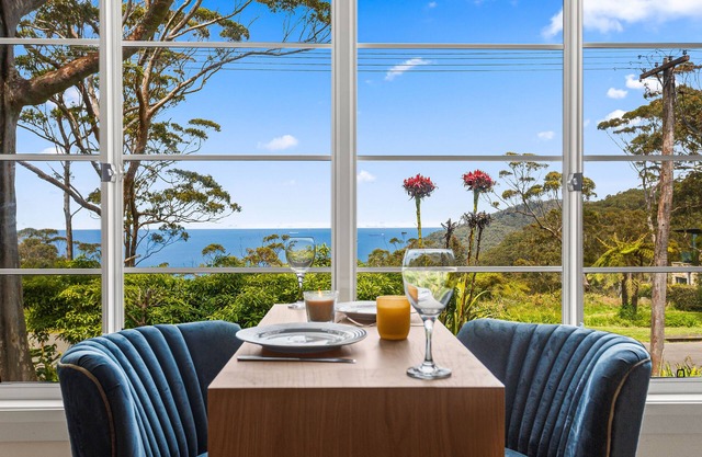 Romantic Ocean View Studio @ Stanwell Tops