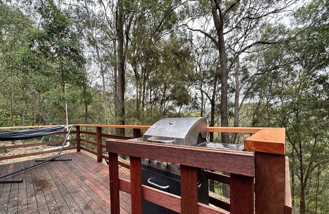 Romantic Rustic shipping container with mountain views