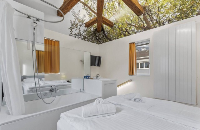 Romantic suite in the heart of Sierre