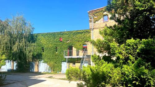 Romantik-Ferienhaus -Vier Sterne- idyllische Lage nähe Berlin