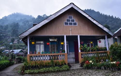 Rongo Shreya Homestay by StayApart