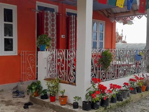 Rongo Yalakhom Riverside Homestay