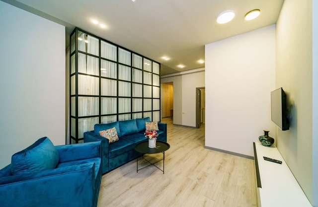Rooftop City View 2-Bedroom Apartment in the heart of Yerevan by Sweet Home