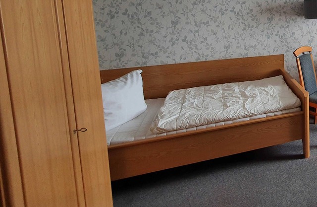 Room 2 (double room with 2 single beds) - bed and breakfast Alte Straßenmeisterei