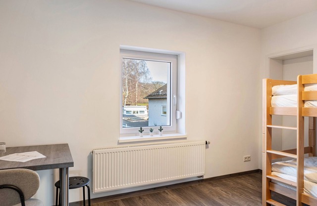 Room '8' with Shared Garden and Wi-Fi