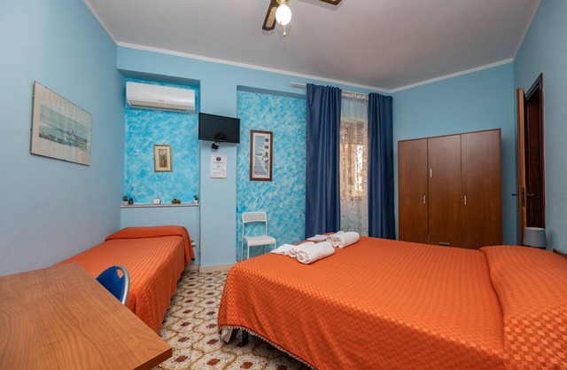 Room 'Appartamento 3 - Stanza 31' with Shared Terrace, Wi-Fi and Air Conditioning