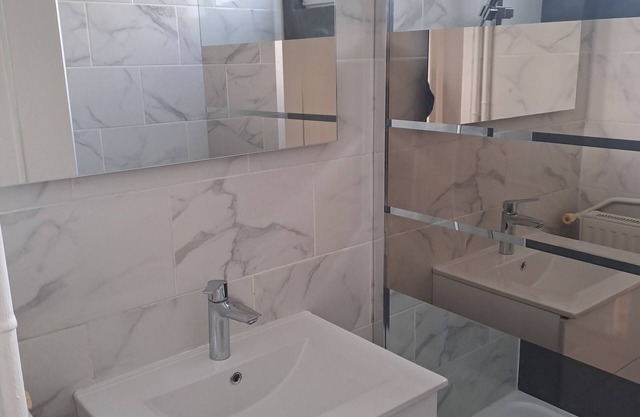 Room at 7 minute areport d'orly