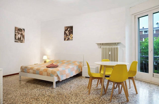 Room 'Castello Livings Trento' with Wi-Fi