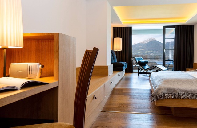 Room 'Doppia Vista Panoramica Superio 103' with Mountain View, Wi-Fi and Air Conditioning