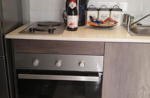 Room in B&B - Immaculate and Beautiful Chalet - Fully Equipped