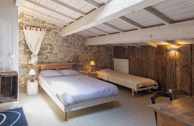 Room 'La Ferme De Chalas - Dénave' with Shared Pool, Shared Terrace and Wi-Fi