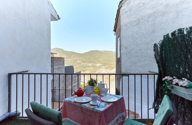 Room 'La Huerta' with Mountain View and Private Terrace