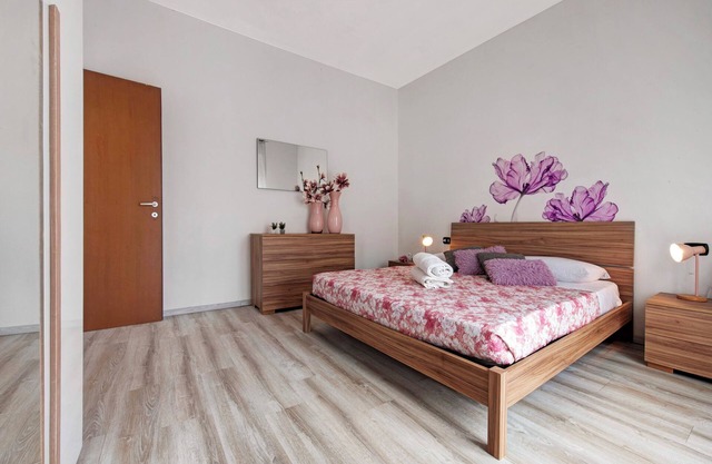 Room 'Rosa' with Shared Terrace, Balcony and Wi-Fi