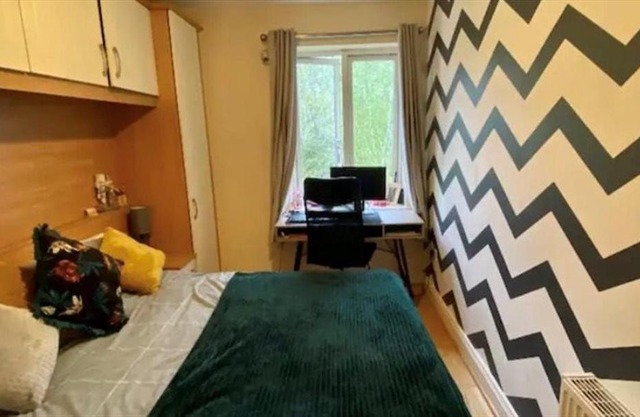 Room To Rent