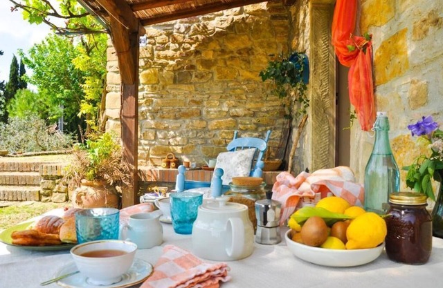 Room with a view in Anghiari in Tuscany