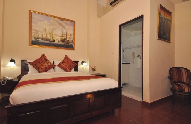 Rooms in the colonial area, colonial hotel