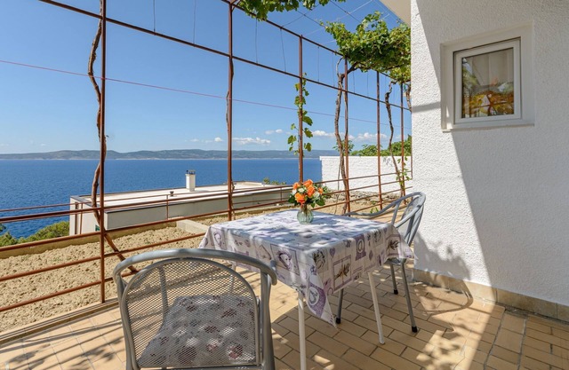 Rooms Sani- Double Room with Terrace and Sea View (S2)