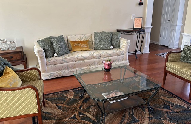 ❤️Roomy❤️Homey 3BDRM/2B ENTIRE house within Snellville/Loganville/Grayson area
