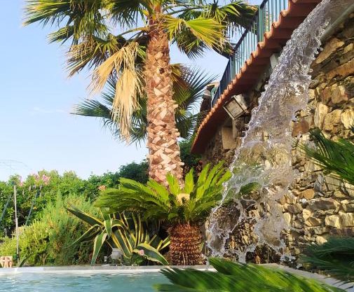 ROSA XVI - Garden Guest House