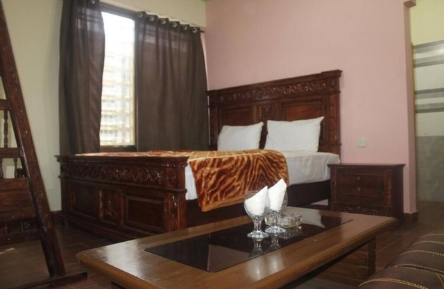 Rose Mount Hotel