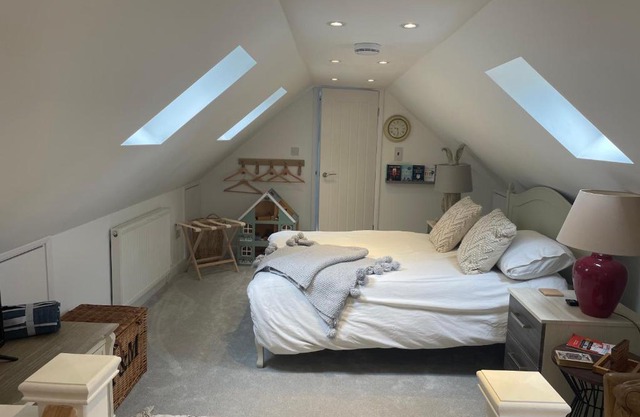 Roseberry Loft perfect for Wilton site