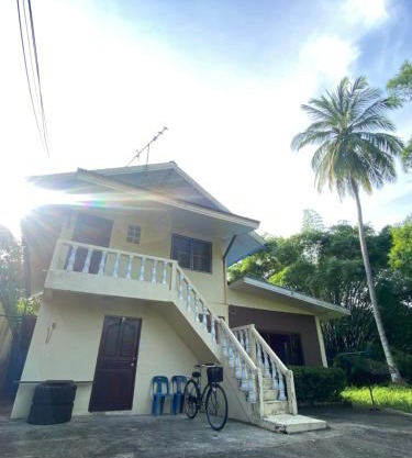 Roy Lao House