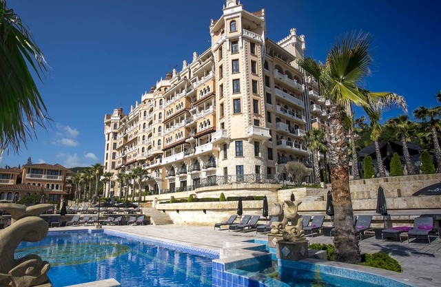 Royal Castle Design & SPA Hotel