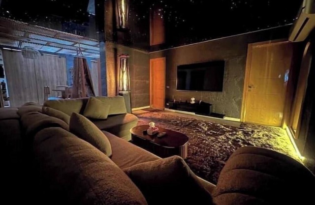 Royal Home & Royal Suite