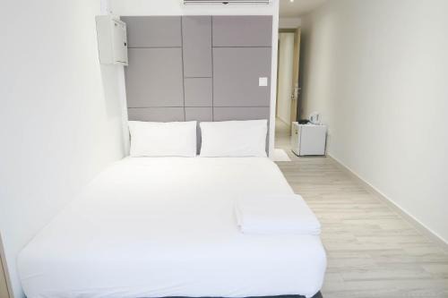 RR Cozy Studio & Suite