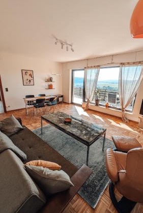 Ruhige Wohnung mit Ausblick