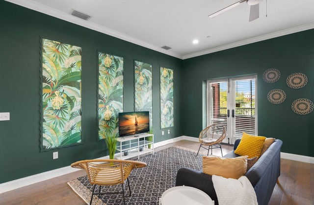 Rumba Roost | Stunning Ybor Studio w/Balcony
