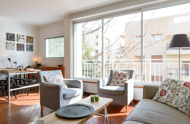 Ruppin 39 – 2 Bed, 2 Bath & Parking (Gordon Beach)