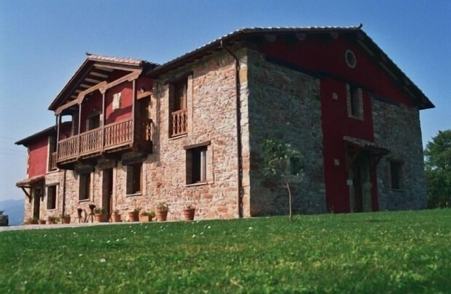 Rural apartment El Mirador de Cazanes for 4 people