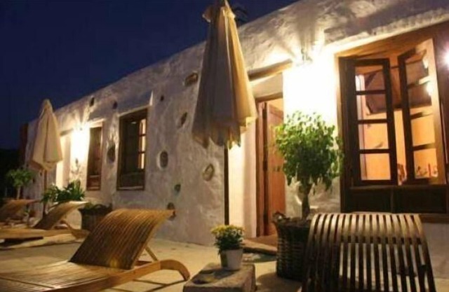 Rural house (full rental) Finca Los Ciruelos for 2 people