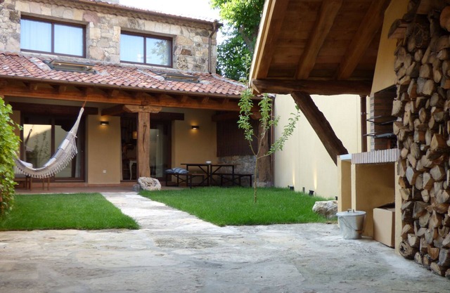 Rural House Fuentebuena