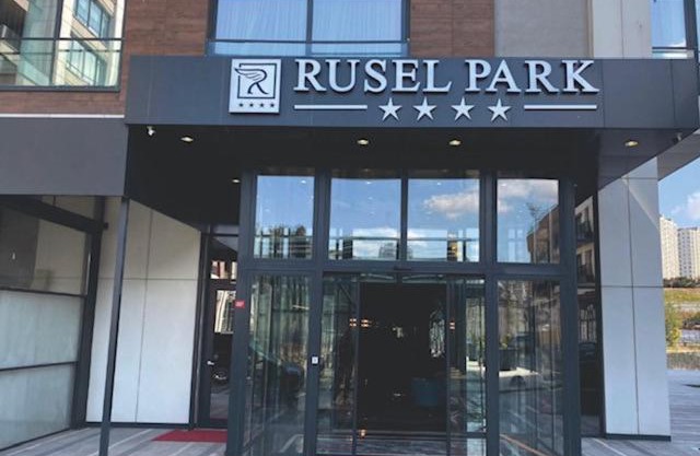 RUSEL PARK