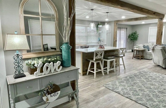 Rustic Chic in Charming Center Grove w Fenced Yard