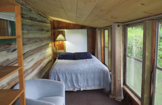 Rustic Lakeside Log Cabins