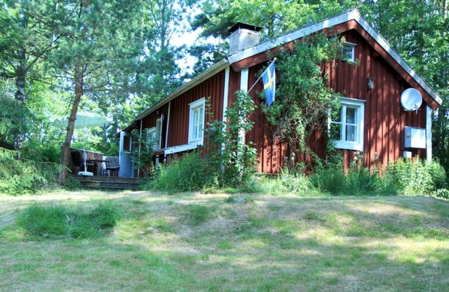 Rustic summer house in southern Sweden in a secluded location
