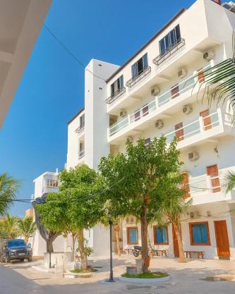 Sân Vườn Hotel Khánh Hòa