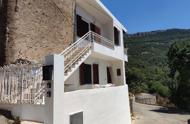"Sa Dommu 'e su coro" apartment for 2.