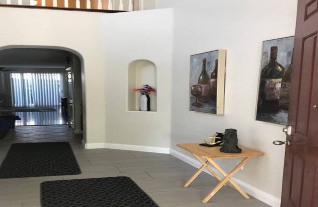 Sacramento cozy retreat