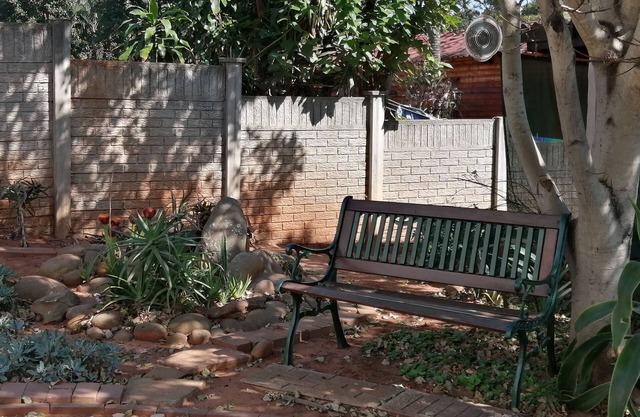 Sacredsutine Garden Studio, Durban North