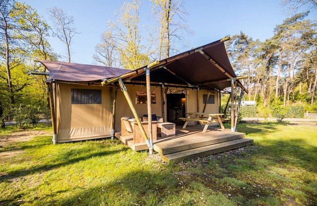 Safari Tent in Markelo near Nature Park