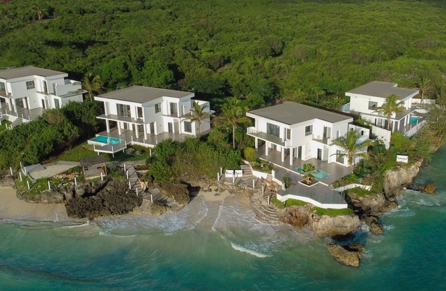 SafiraBlu Luxury Resort and Villas