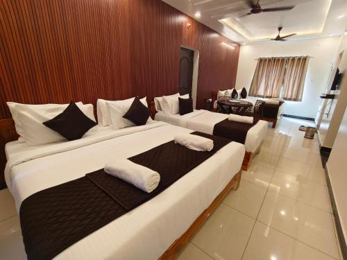 Sai RBM Grand Inn