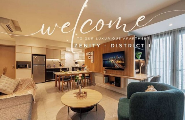 Saigon Explorer's Dream:Prime 3BR Apt w/Pool & Gym