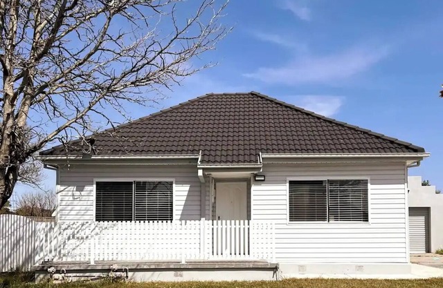 Sam's Cottage on Hennessey