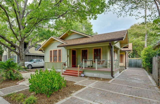 San Antonio Gem in Prime Location w/Outdoor Space