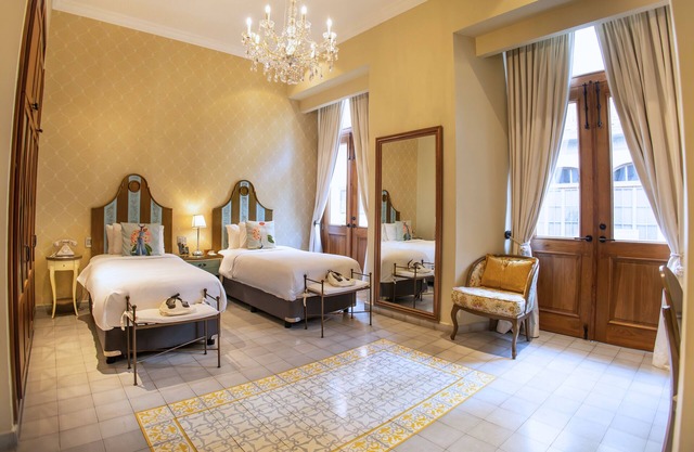 San Felipe Junior Suite: Historia, Encanto y Comodidad